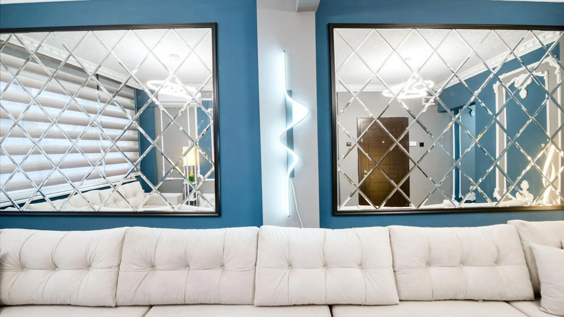 Blue White House Apartment Istanbul Turkey