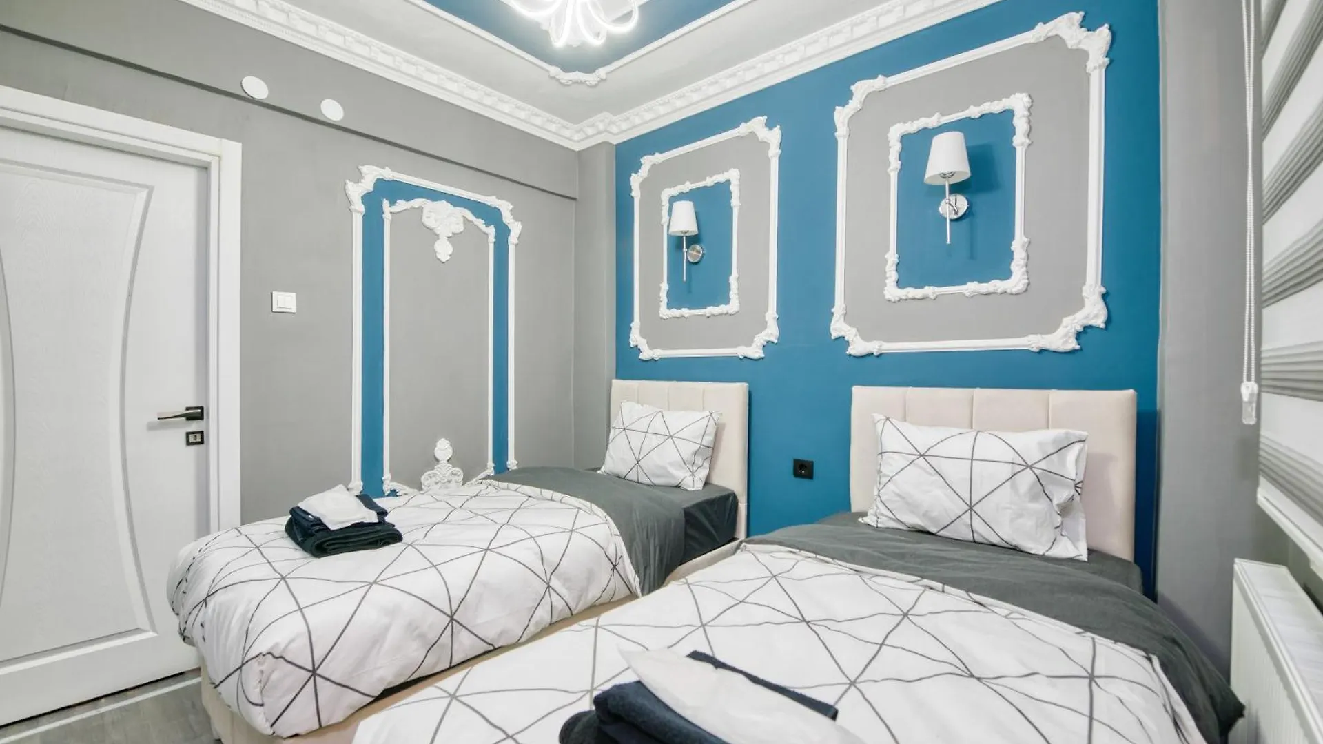 Blue White House Apartment Istanbul 0*,  Turkey