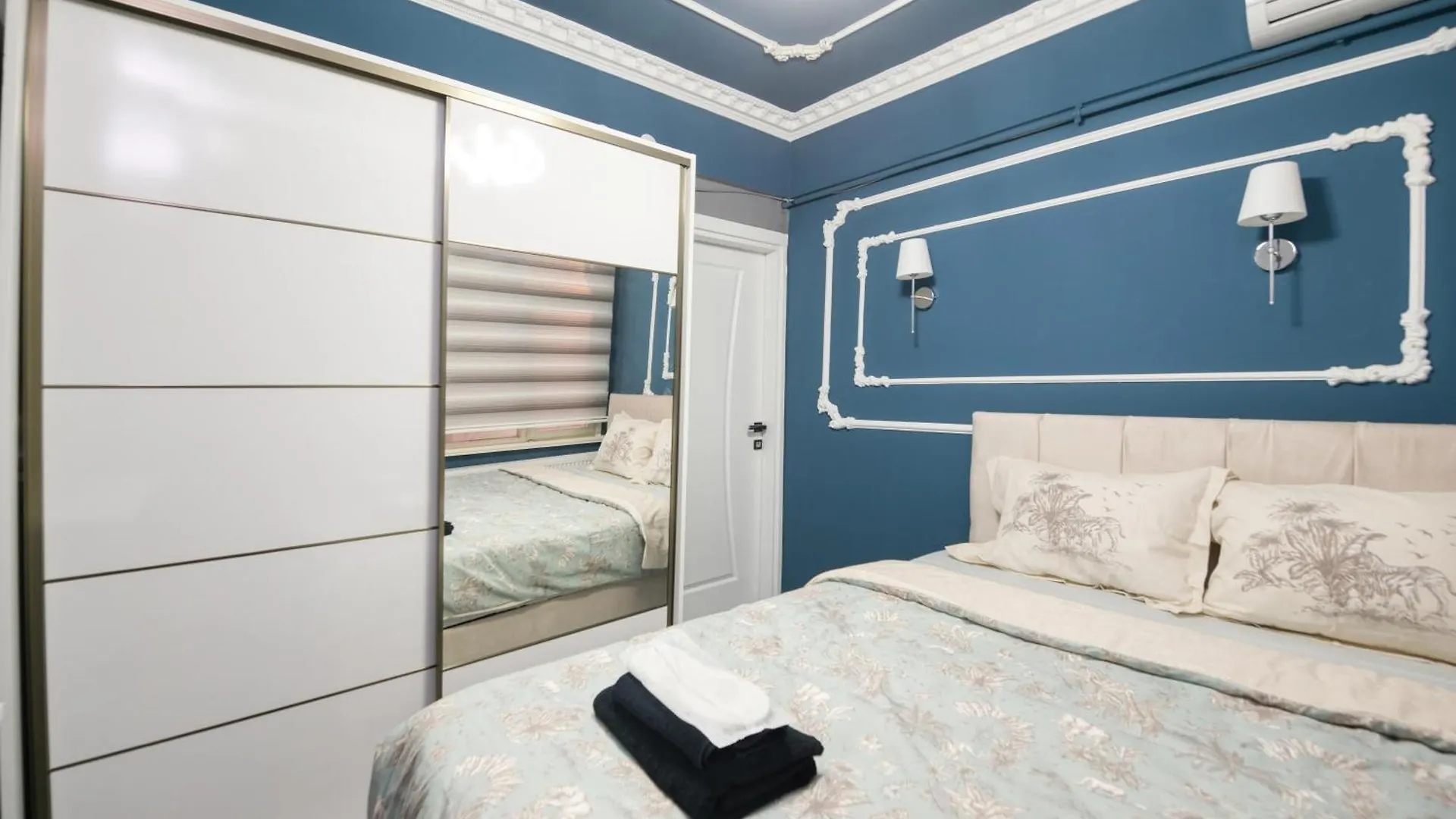 Blue White House Apartment Istanbul Turkey